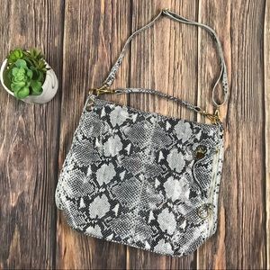 Italian Leather Snake Skin Pattern Purse